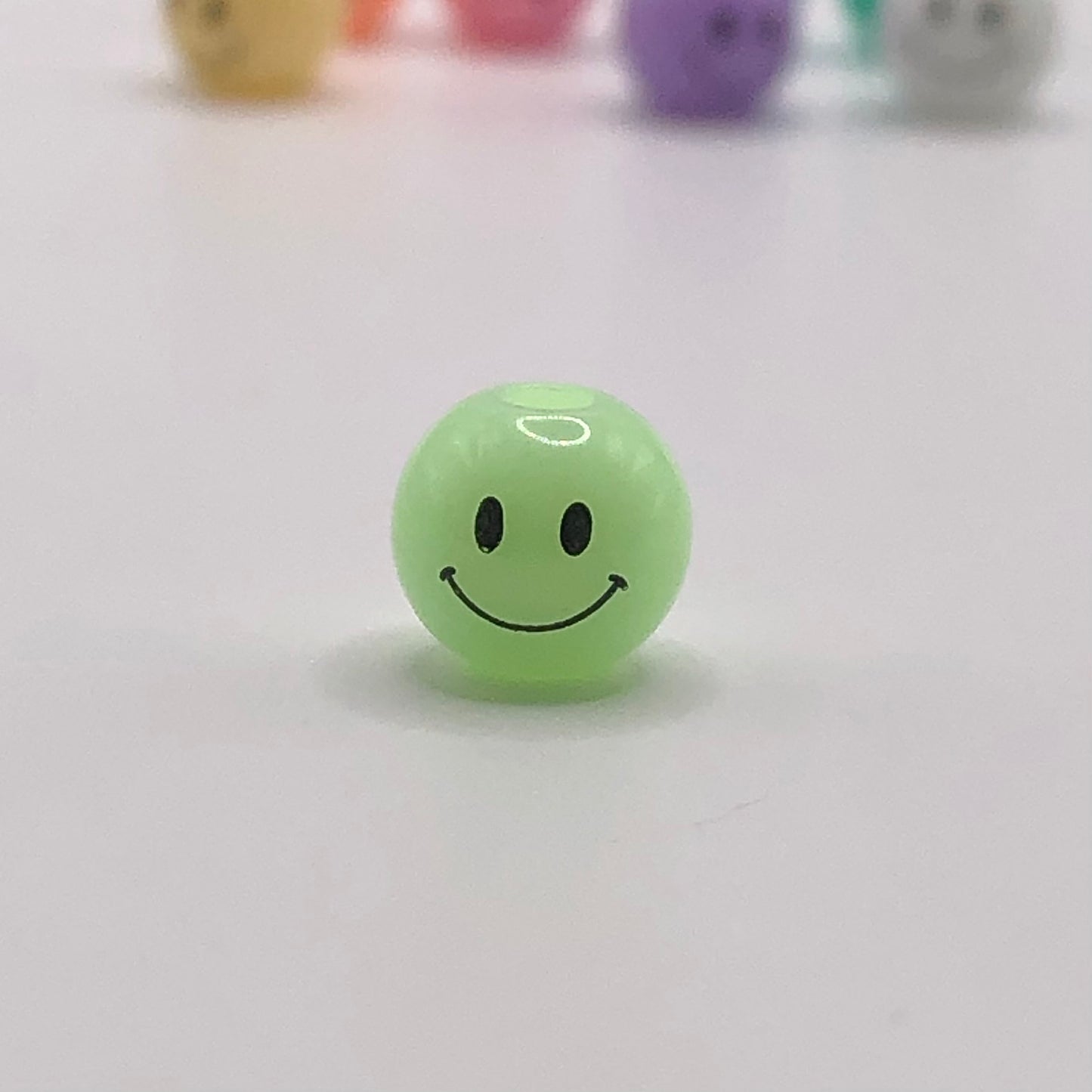 Perle Smiley multicolore - 8mm