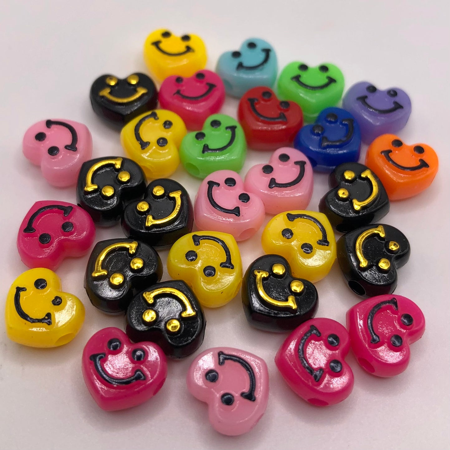 Perle Smiley cœur - 10mm